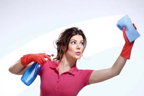 End of tenancy deep cleaning in Islington for rental properties